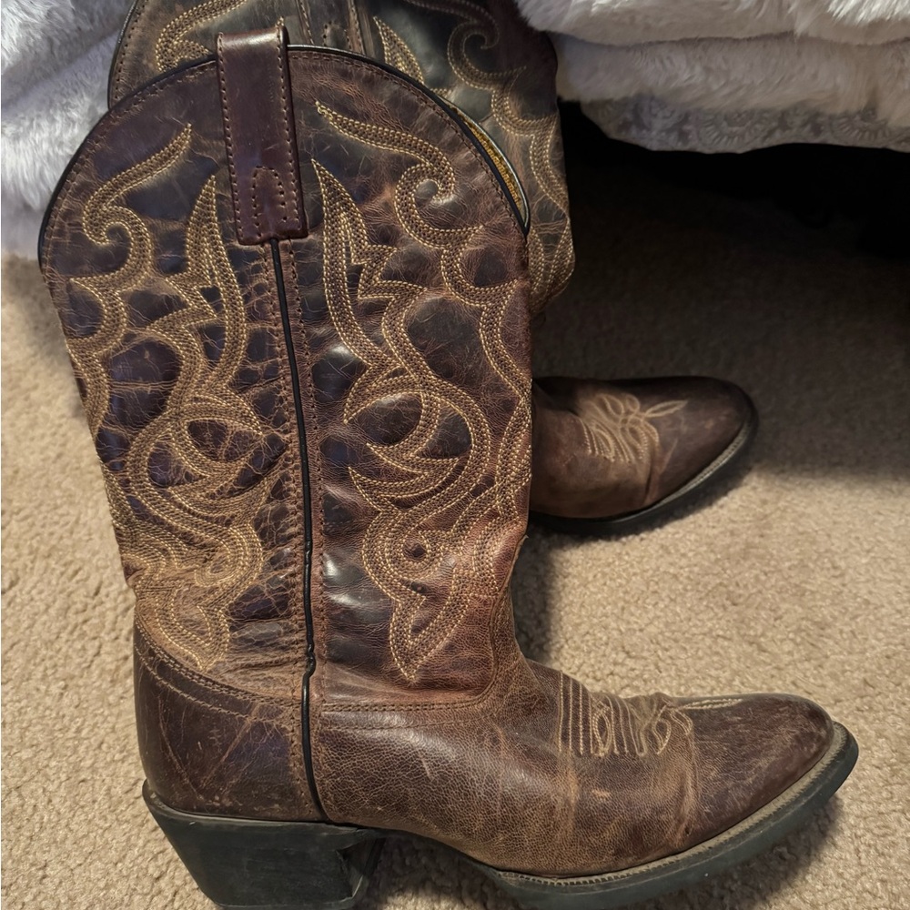 Laredo Brown Heeled Boots